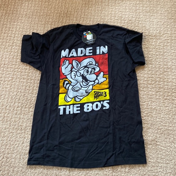 Nintendo Other - NWT Super Mario Bros tee! Size L